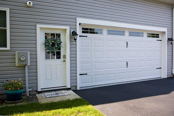 24/7 Emergency Garage Door Panel Replacement experts in Sulphur, OK